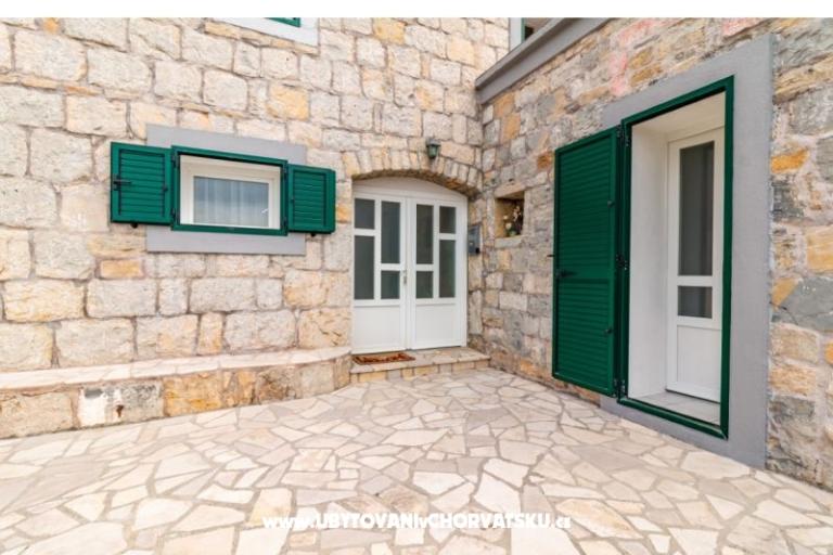 Holiday Haus Car – foto 5