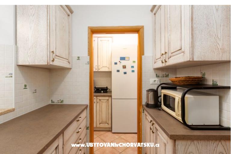 Ferienhaus Cerjani - 14 osoba – foto 15