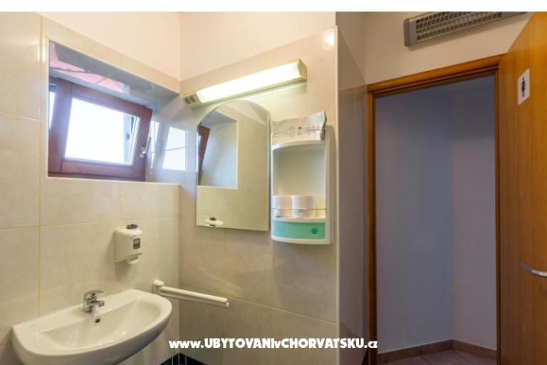 Ferienhaus Cerjani - 14 osoba – foto 39