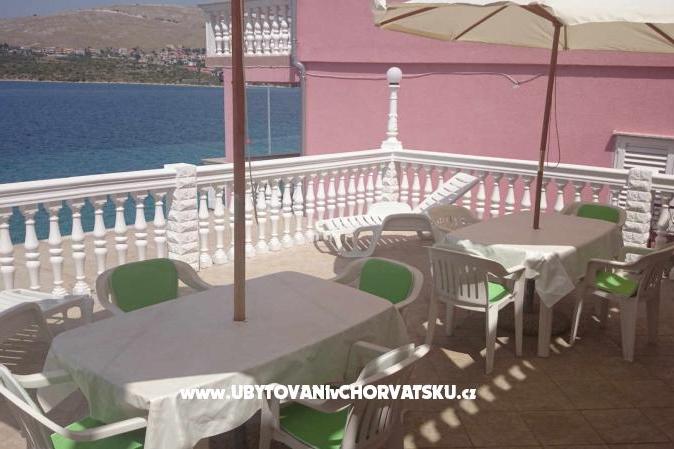 Appartements 7 m od mora – foto 3