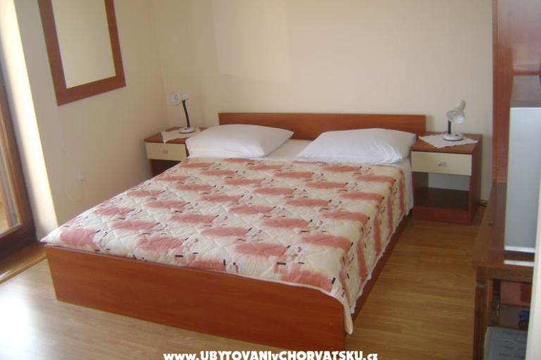 Ferienwohnungen and rooms Mikelin  – foto 7