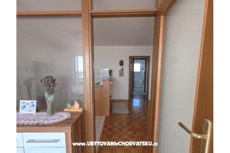 Apartment uz more i plažu – foto 9