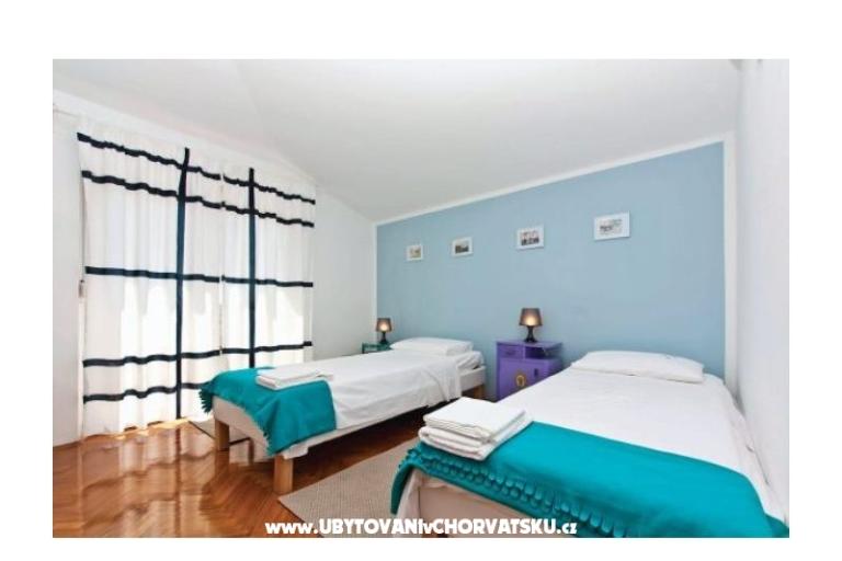 Family house mit Pool – foto 9