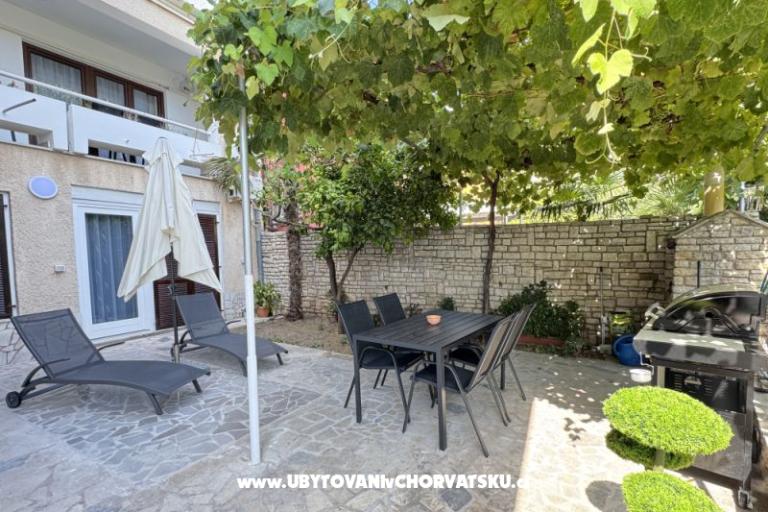 Flowers Ferienwohnungen Pula – foto 4