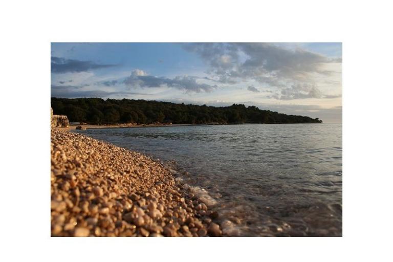 Haus with swimming pool – foto 6