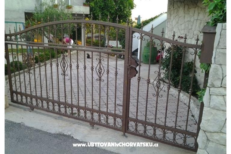 Appartements Krešimir  OD 30 EUR – foto 15