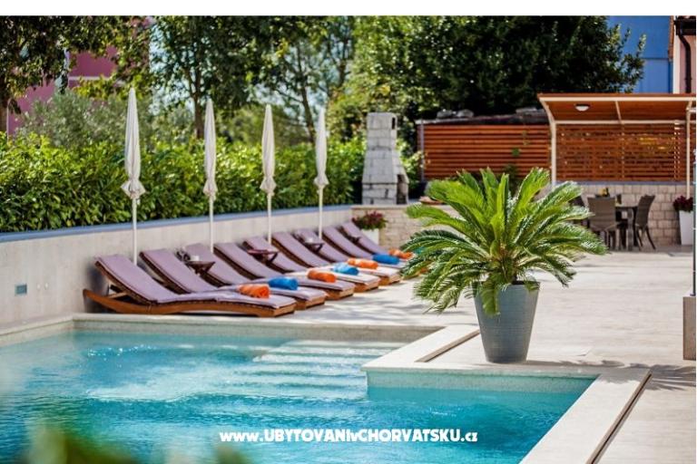 Appartements Kimi with swimming pool  – foto 4
