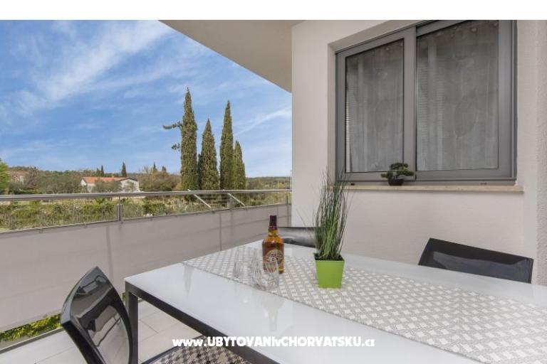 Appartements Kimi with swimming pool  – foto 9