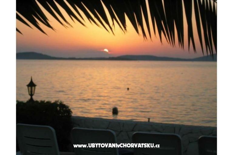 Apartment Manuela (vila Doni) – foto 2