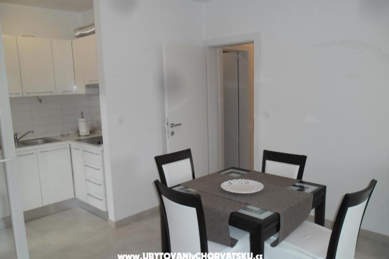 Appartements Dragun Stomorska – foto 2