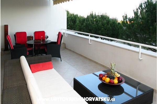 AdiOro Luxury Beachfront Appartement – foto 2