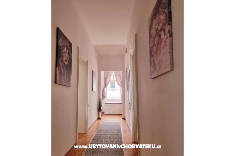 Ferienwohnungen Martini and Arch Bacvice – foto 8