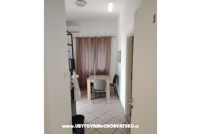 Appartements Ciprijan i Bojka Matić – foto 32