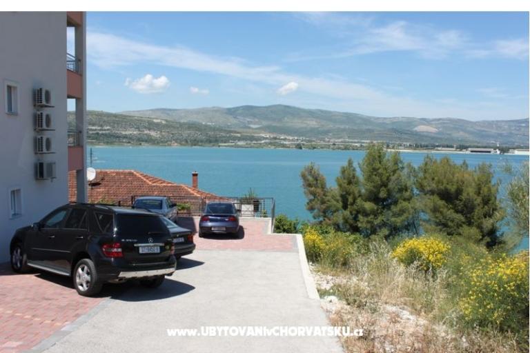 Apartment Anadina KOMFOR KRAJ PLAŽE – foto 13