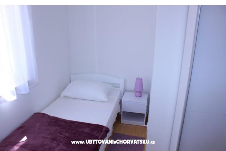 Apartment Anadina KOMFOR KRAJ PLAŽE – foto 6