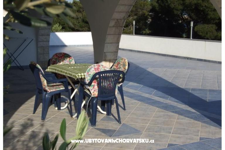 Ferienwohnungen BRANKO Seget Donji – foto 11