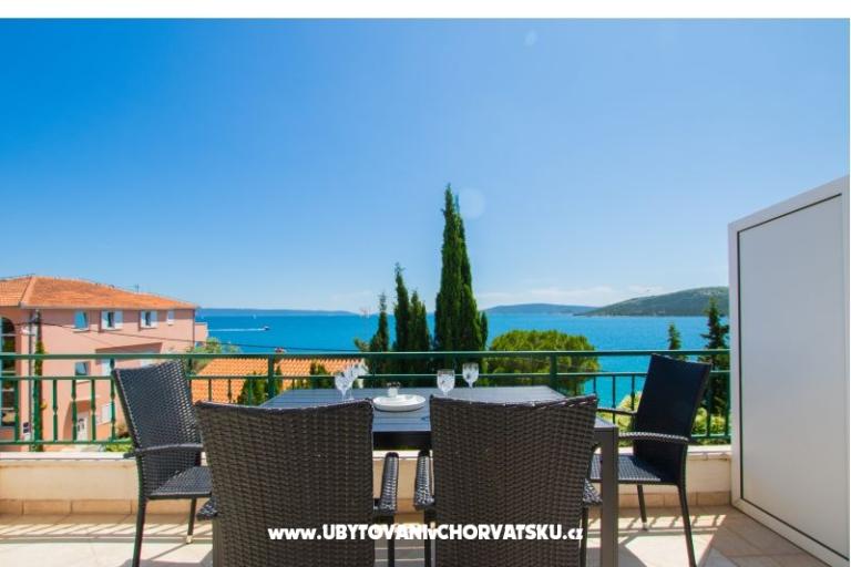 Appartements Milović 30 m od more – foto 8