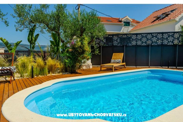 The Three Flowers Pool Haus – foto 4
