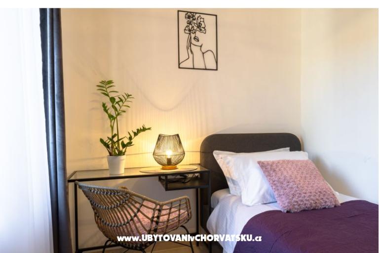 Haus s pogledom na more Antivo – foto 13