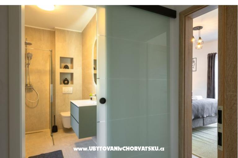 Haus s pogledom na more Antivo – foto 21