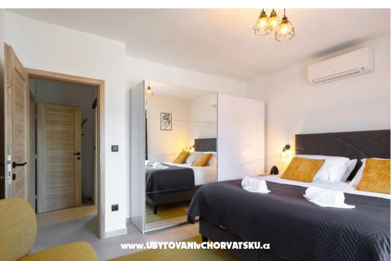 Haus s pogledom na more Antivo – foto 22