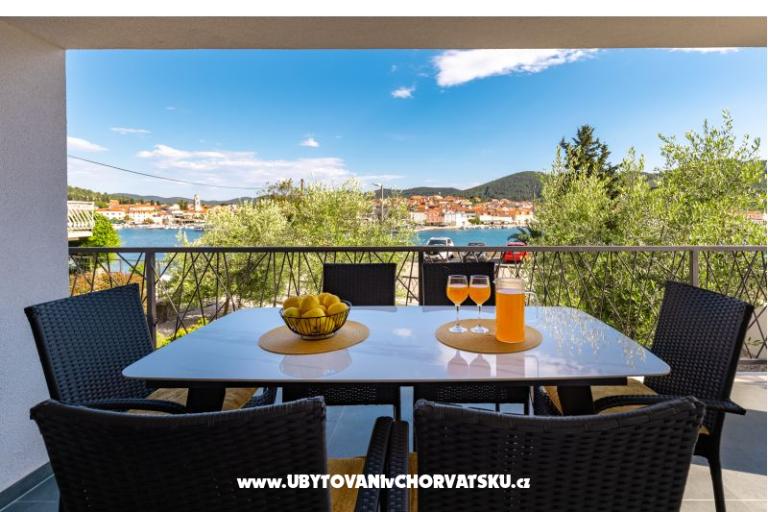 Haus s pogledom na more Antivo – foto 40