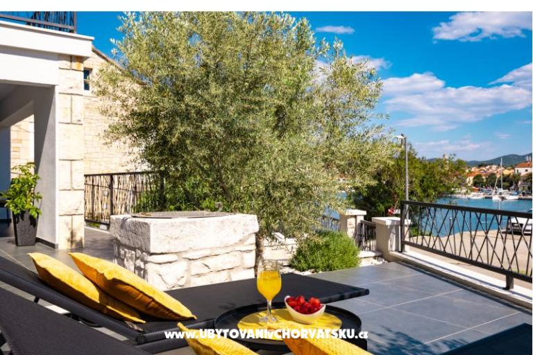 Haus s pogledom na more Antivo – foto 54