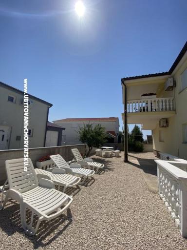 APARTMANI HELENA OASIS VIR – foto 9