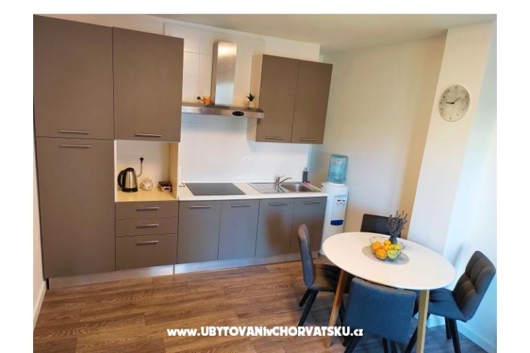 Sea View Ferienwohnungen Vir – foto 11