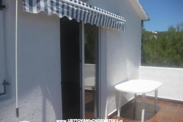 Vis Apartment – foto 8