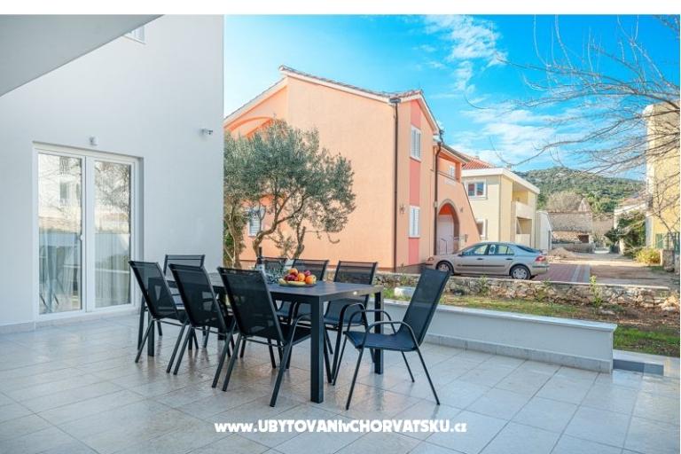 Beach Villa mit Pool Tribunj – foto 16