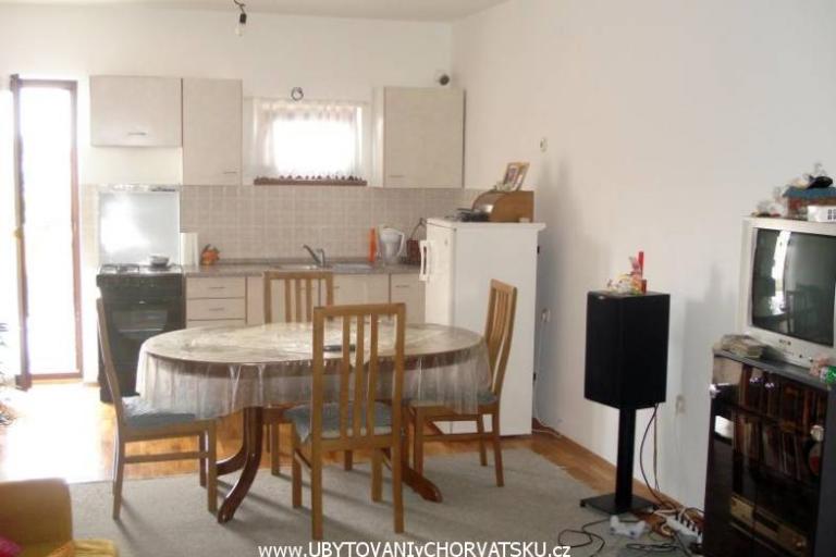 Apartment Curjuric – foto 3