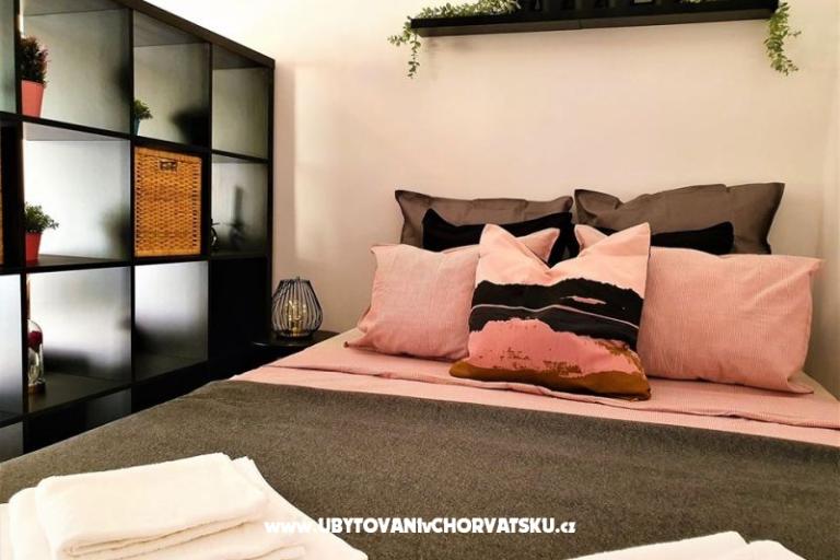 Appartements Tena,  prvi red do mora – foto 18