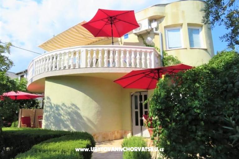 Appartements Tena,  prvi red do mora – foto 3