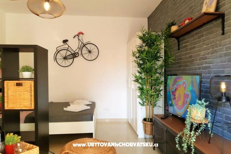 Appartements Tena,  prvi red do mora – foto 39