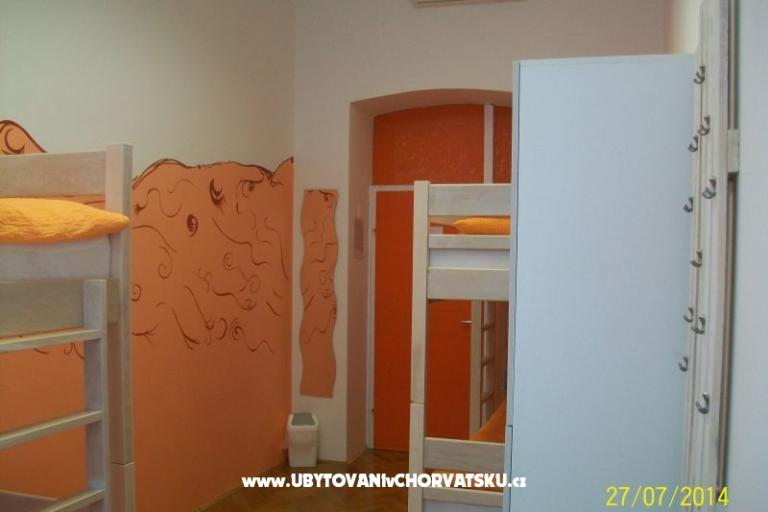 Chameleon hostel – foto 8